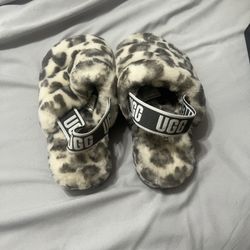 UGG Fluffilicious Leopard Slippers