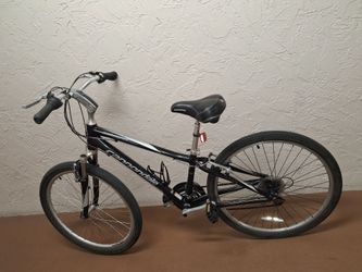 BUENISIMA Bicicleta Cannondale.