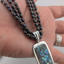 ✨ Sterling Silver Abalone Pendant & Black Pearl Necklace – 17" ✨

