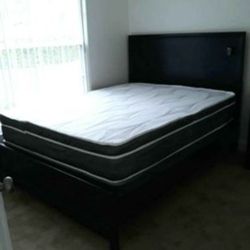 New QUEEN PILLOW TOP MATTRESS and BOX SPRING 2PC