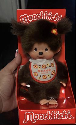 hello kitty x monochichi