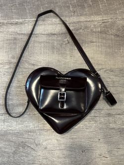 Doc Martins heart bag