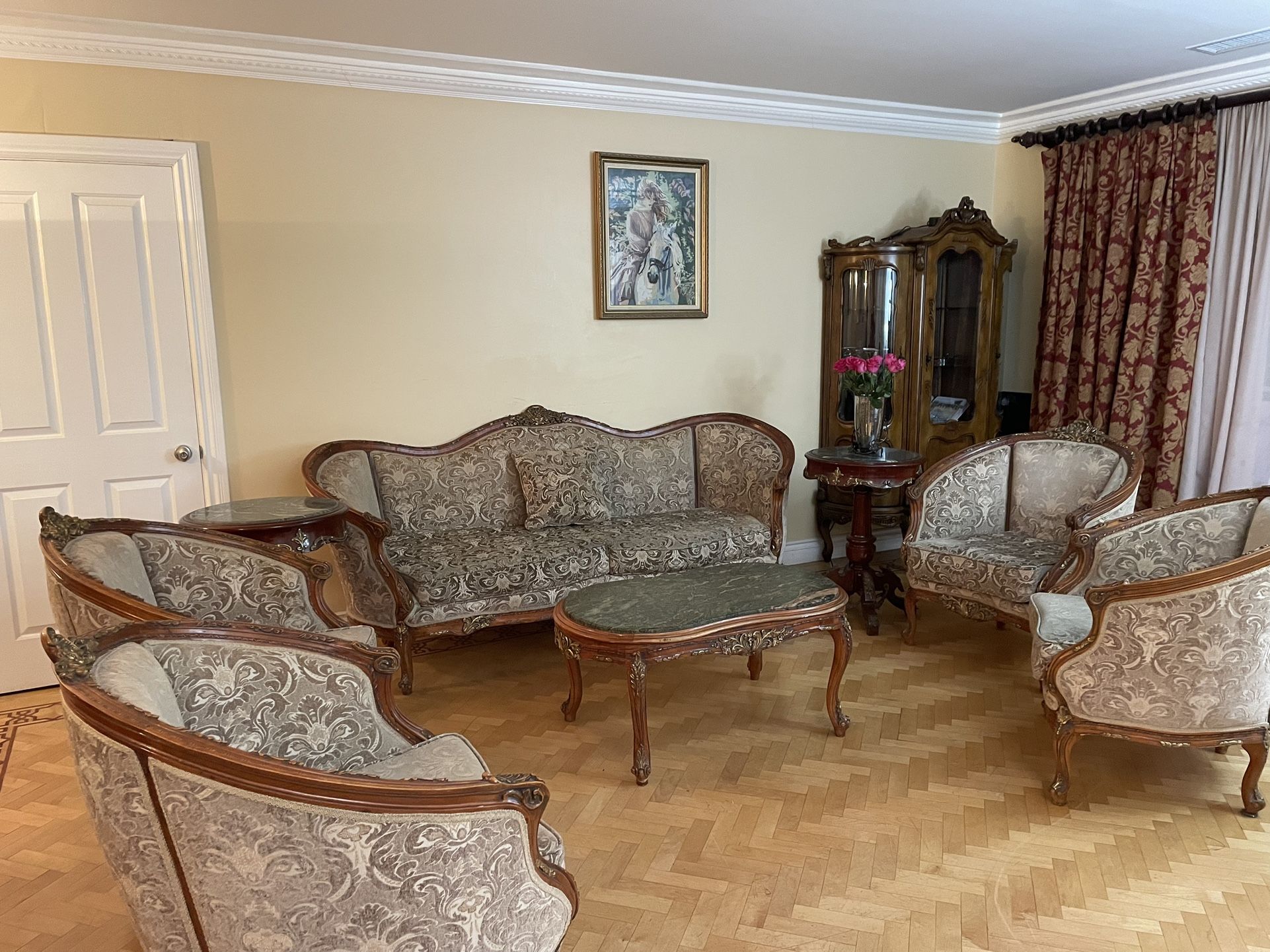 Antique Furniture Set