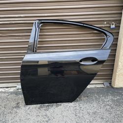2017-2022 BMW 5 Series 520i 530i 540i Rear Left Side Door Shell OEM