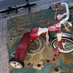 Radio flyer antique Tricycle
