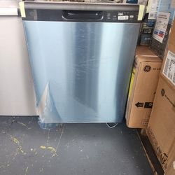 Amazing GE 24 Inch Dishwasher With Front Controls Stainless Steel GDF510PSRSS