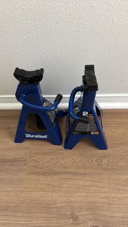 Jack stand pair