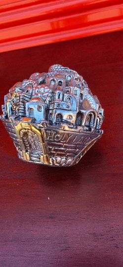 Vintage Stamped 925 Sterling Silver Jerusalem Globe Sculpture - Chapel Estate