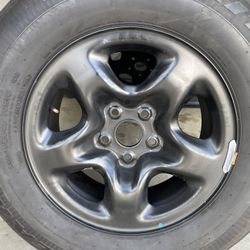 OEM 16" Lexus RX300 Rim & Tire