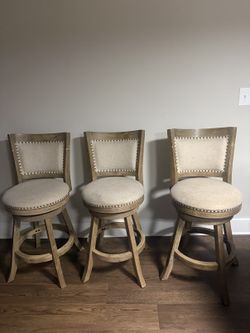 Swivel Counter Stools – Set of 3
