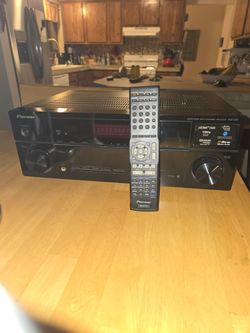 Pioneer 5.1 surround receiver