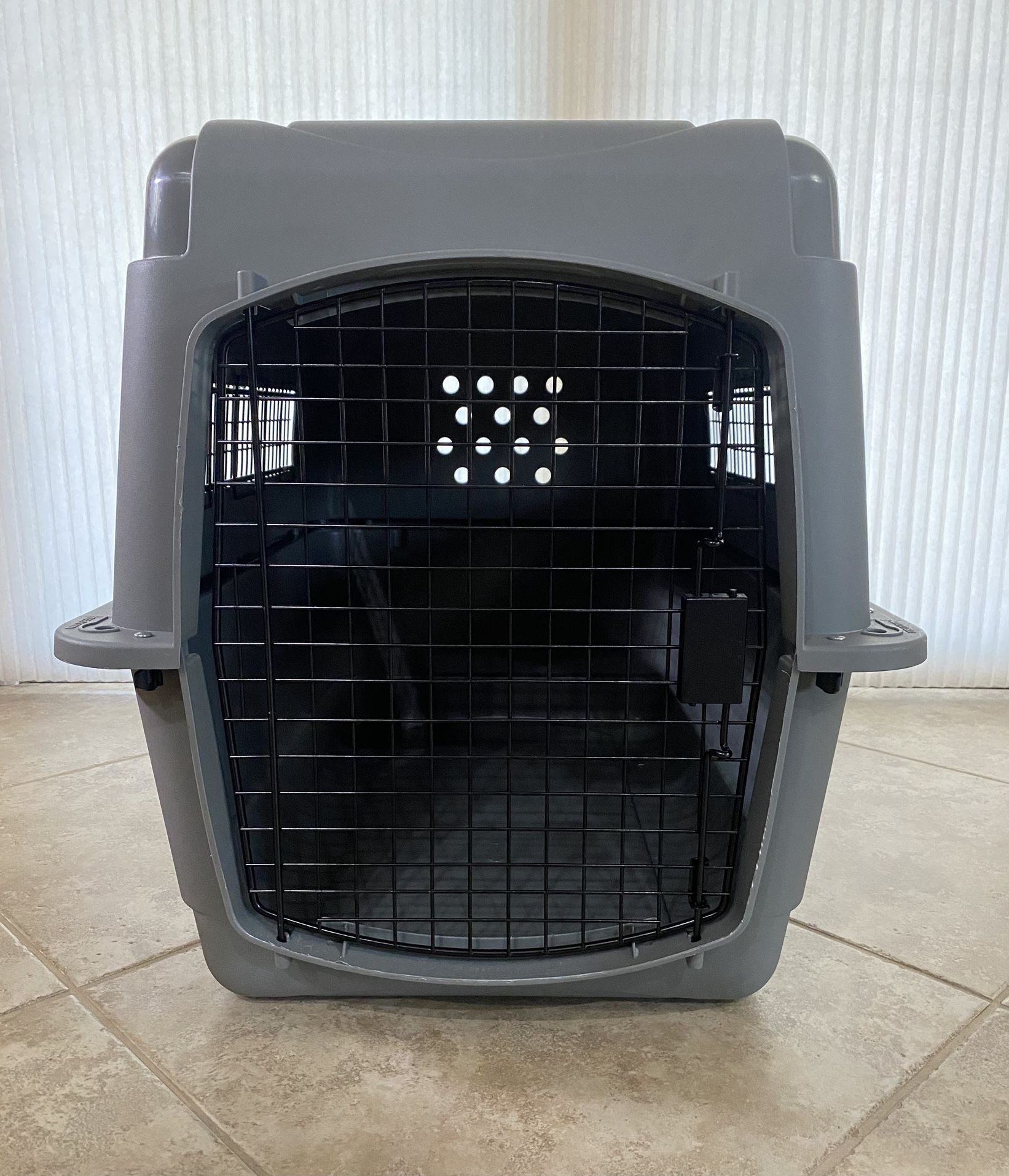 Petmate Dog Kennel/Crate