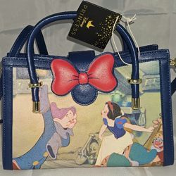 Loungefly Disney Snow White & 7 Dwarfs Princess Scenes Handbag/Crossbody 