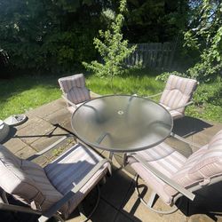 Outdoor Table And Chairs - Patio Set 