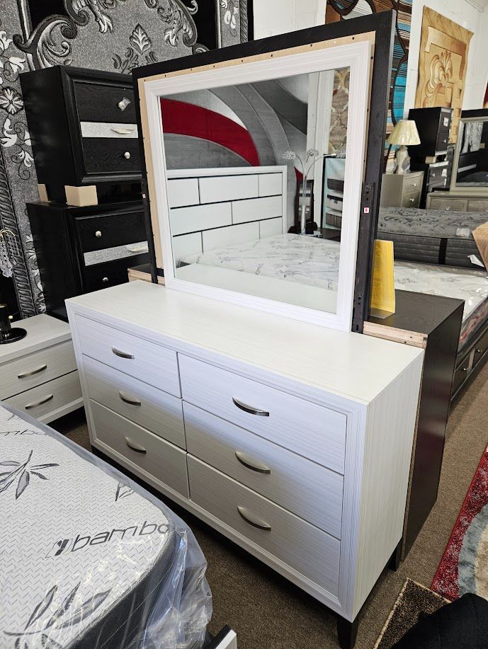 Free local delivery white dresser mirror 2pc special