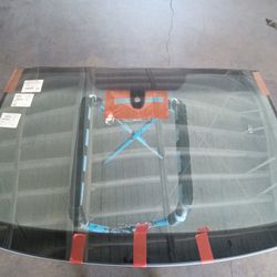 Brand New 2011-2018 Porsche Cayenne Windshield 
