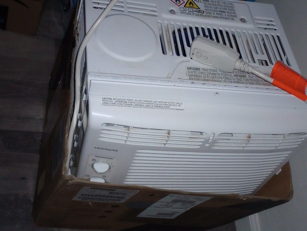 AC Like New In Box