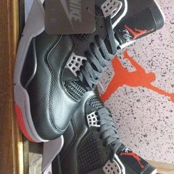 AJ 4s SIZE 13 