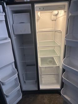 Frigidaire Gallery Side-by-Side Stainless Steel Refrigerator