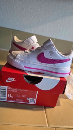 Baby shoes size  6C