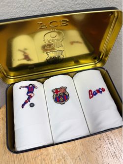 FC Barcelona  football collectible tin and handkerchiefs