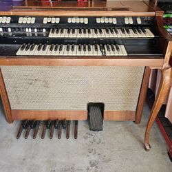 1961 ish Hammond Organ