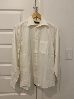 Men’s White Collared Button Up Shirt