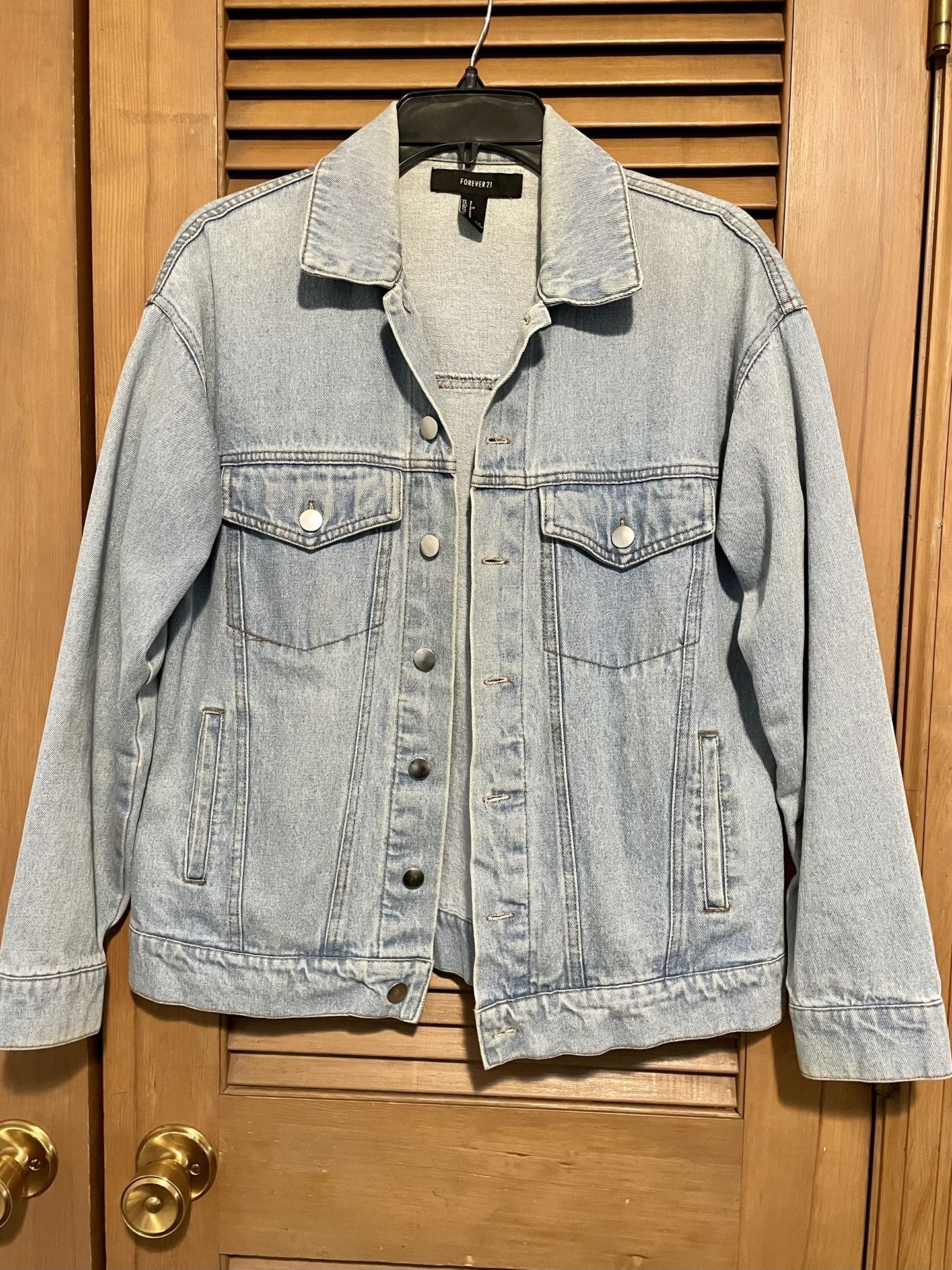 Women’s Denim Jacket