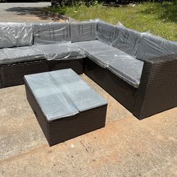 New  4-Piece Outdoor Furniture Set All-Weather Brown Wicker Sectional Sofa w Warm Gray Thick Cushions, Glass Coffee Table