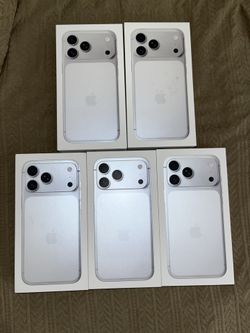 Apple iPhone 17 Pro Max Or 17 Pro Unlocked With Bonus New MagSafe Case And Screen Protector