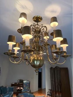 Antique Vintage 12-Light Brass Dutch Baroque Style Chandelier