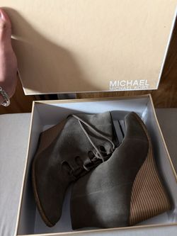 Woman shoes coach ,Mk