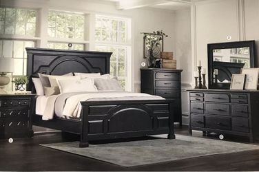 Queen Bedroom Set