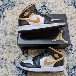 Air Jordan 1 Mid Pollen Size 5.5y