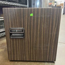 Vintage GE Mini Fridge