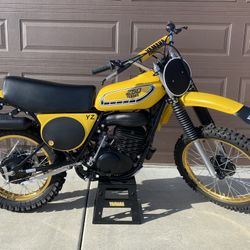 76 YZ250    85 YZ125 79 IT250