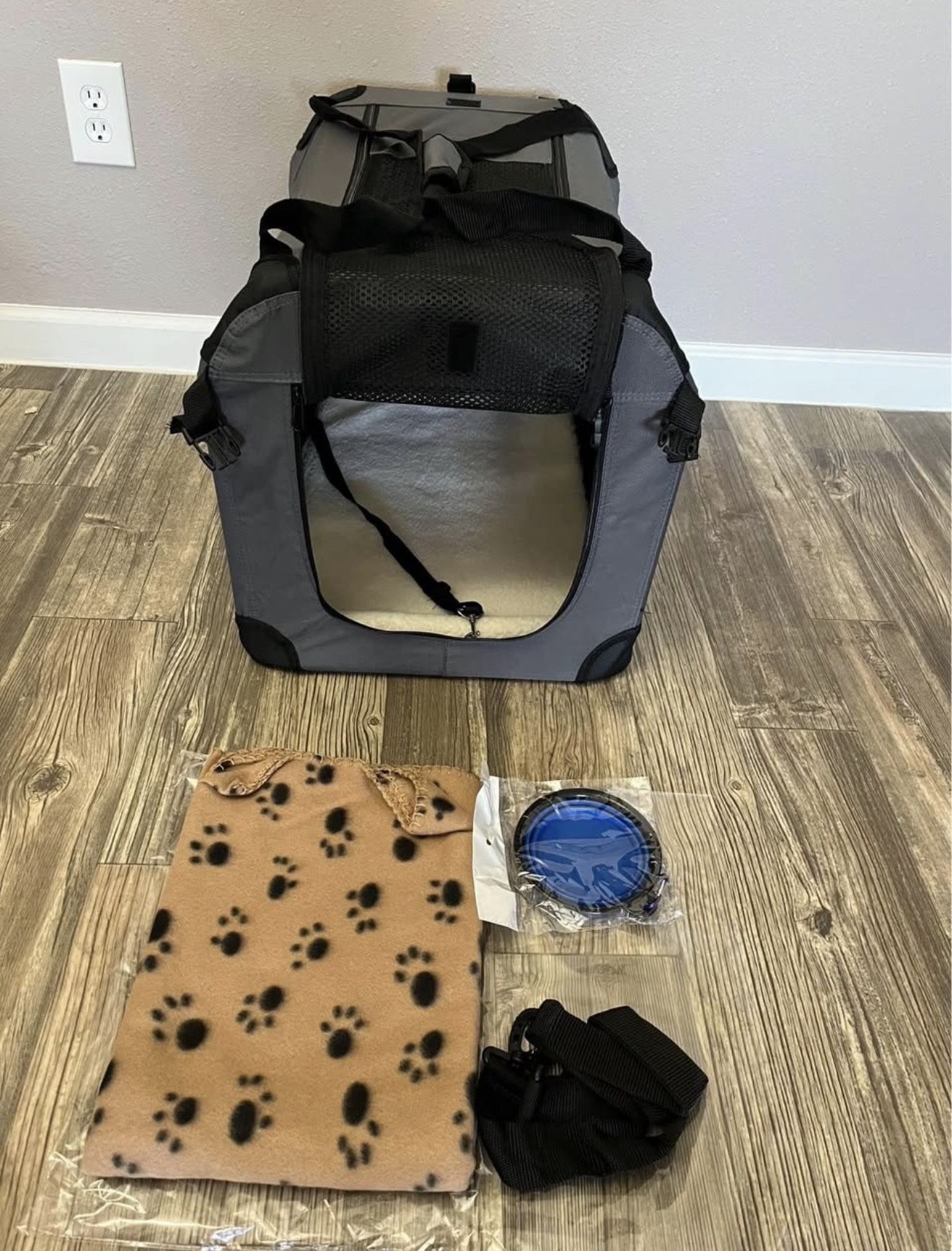 Small Portable Collapsible Dog Crate