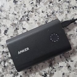 ​Anker Portable Charger with Qualcomm Quick Charge 3.0