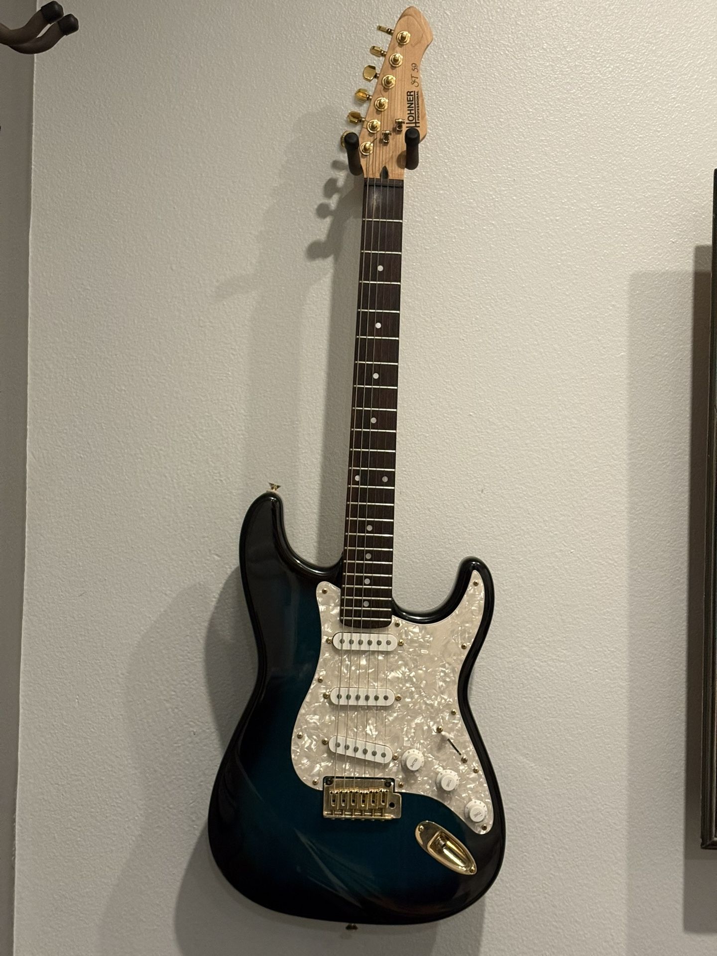 Electric Guitar