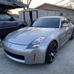 2004 Nissan 350Z