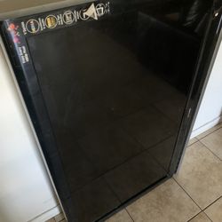 Television Tv Works But It Needs Someone To Fix It