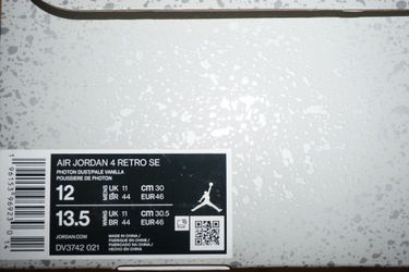 Jordan 4 Retro (M 12)