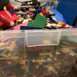 32 POUNDS OF LEGO BRICKS (Star Wars Harry Potter And More)