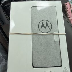 Moto G 5G 2025 Unlocked 64GB - NEW (Sealed)