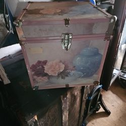 Vintage Looking Storage Box