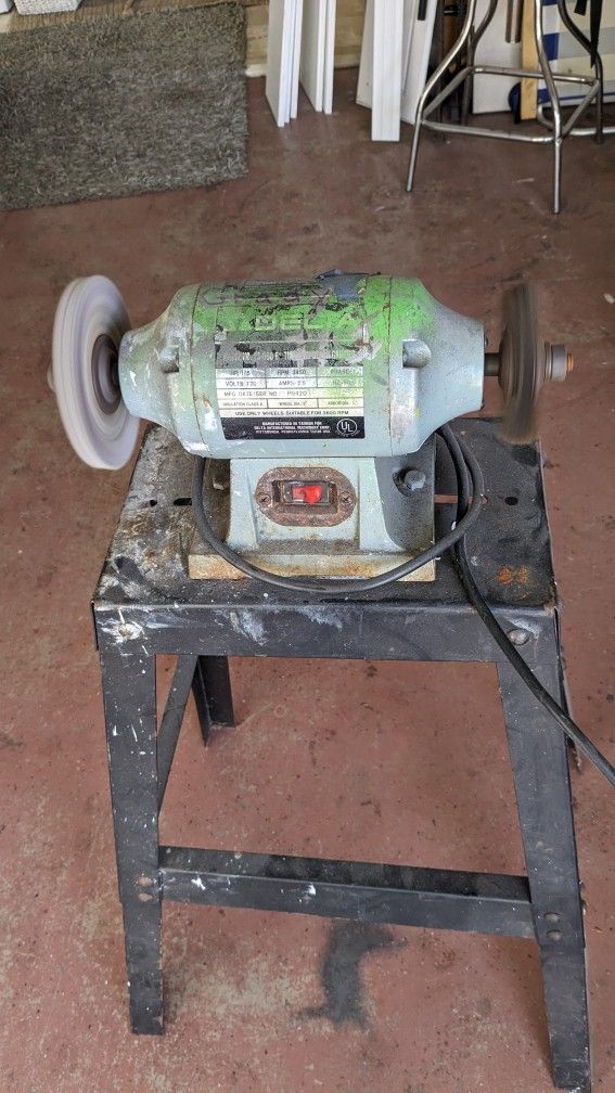 Delta Vintage Grinder Polisher 