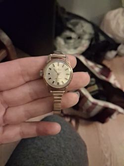 Watchs