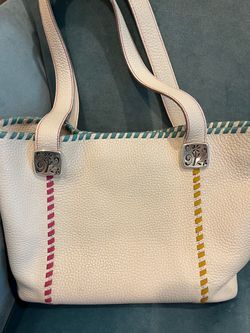 Brighton purse.  Good condition!!!
