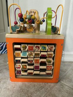 Zany Zoo Activity Cube