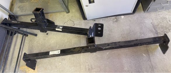 2 tow hitches $75